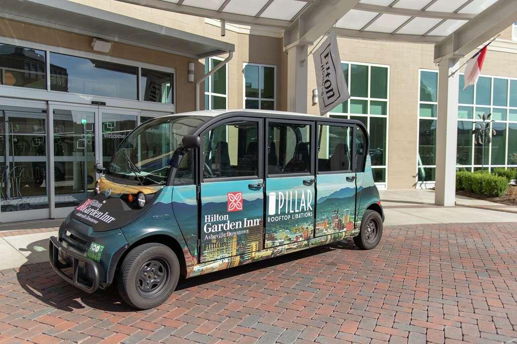 Hilton Garden Inn Asheville Downtown Bagian luar foto