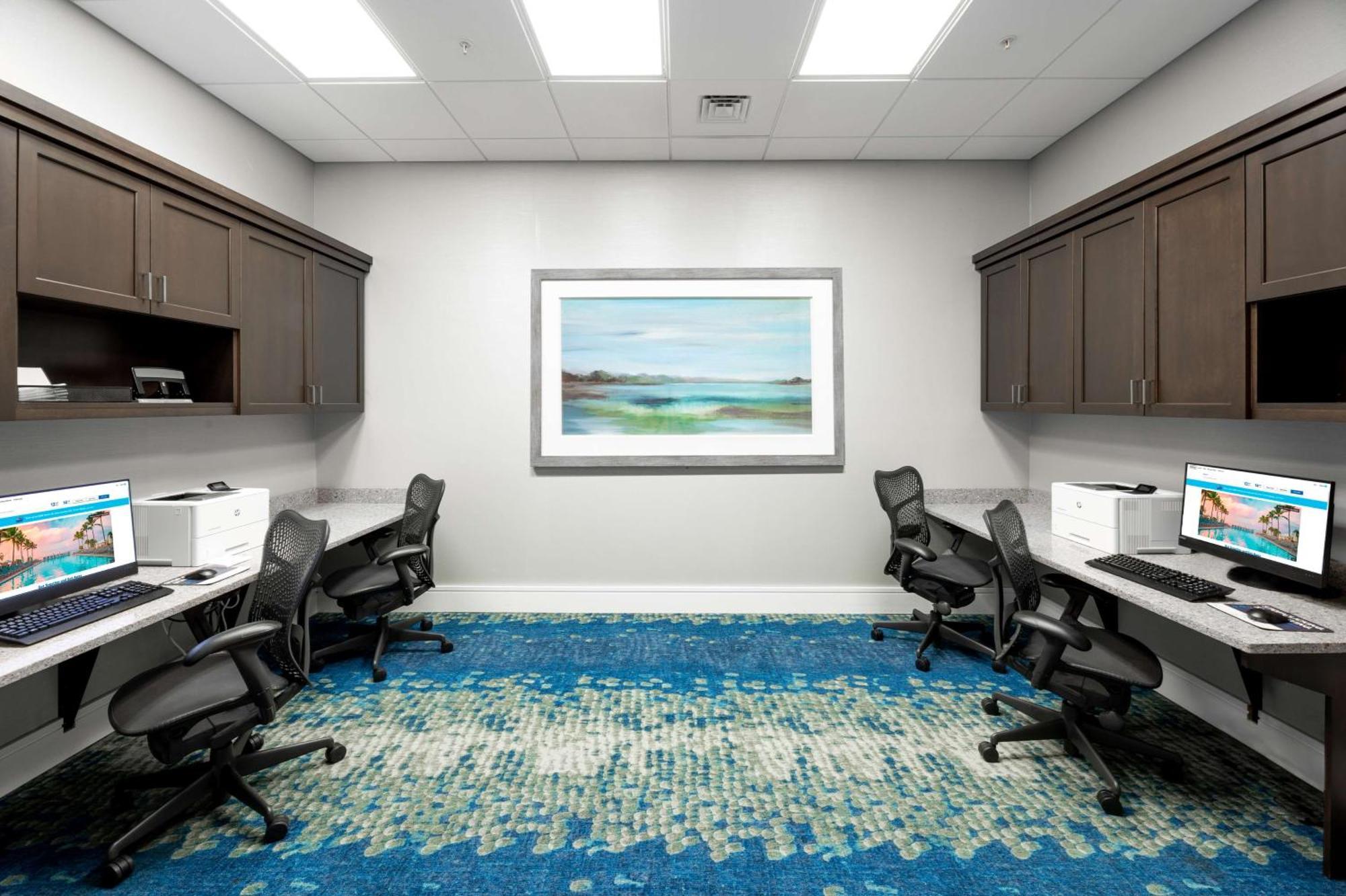 Hilton Garden Inn Asheville Downtown Bagian luar foto