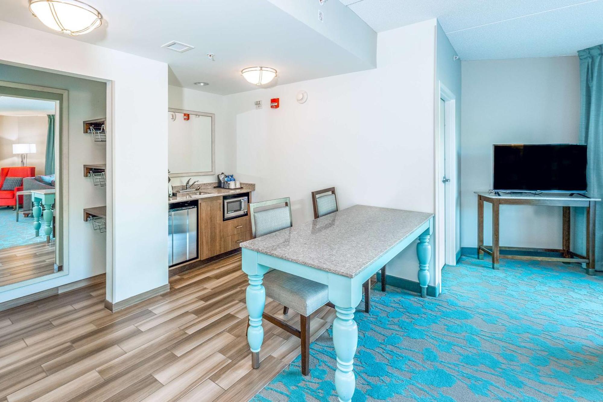 Hilton Garden Inn Asheville Downtown Bagian luar foto