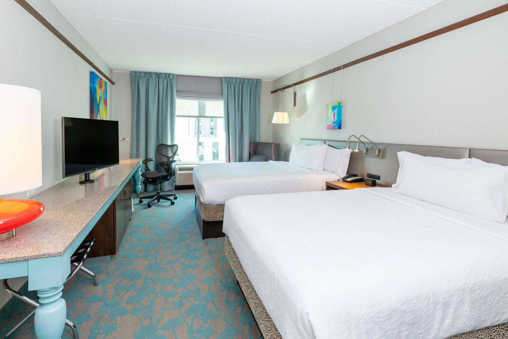 Hilton Garden Inn Asheville Downtown Bagian luar foto