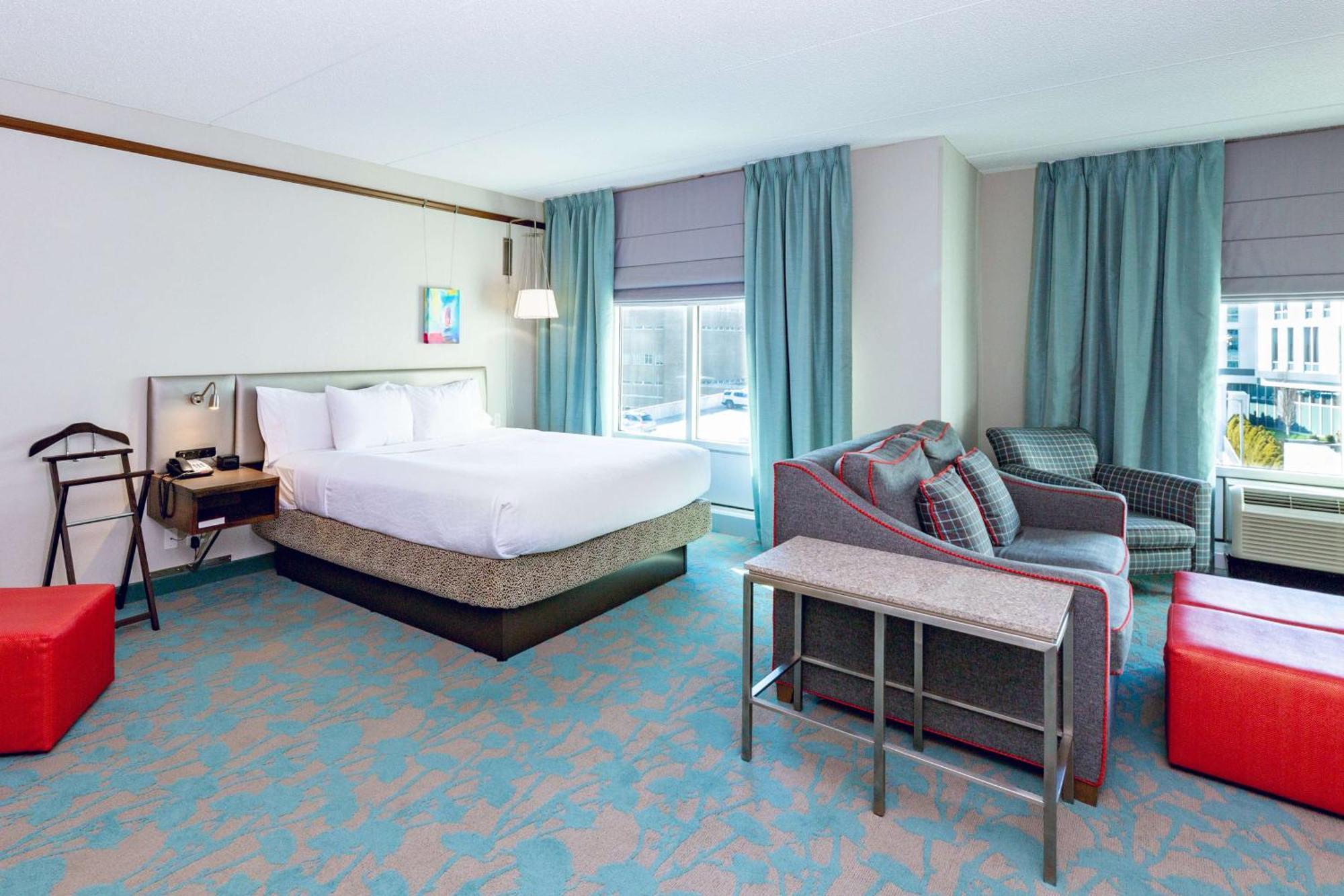 Hilton Garden Inn Asheville Downtown Bagian luar foto