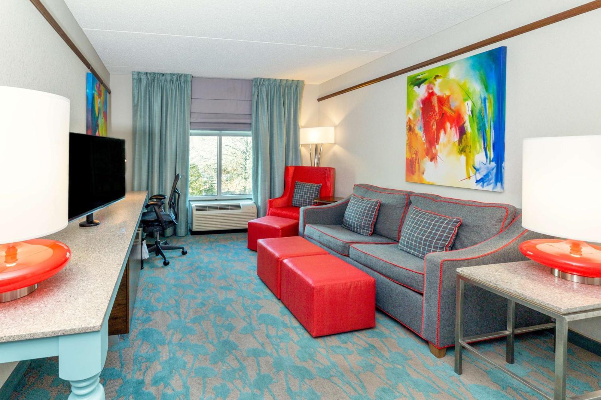 Hilton Garden Inn Asheville Downtown Bagian luar foto